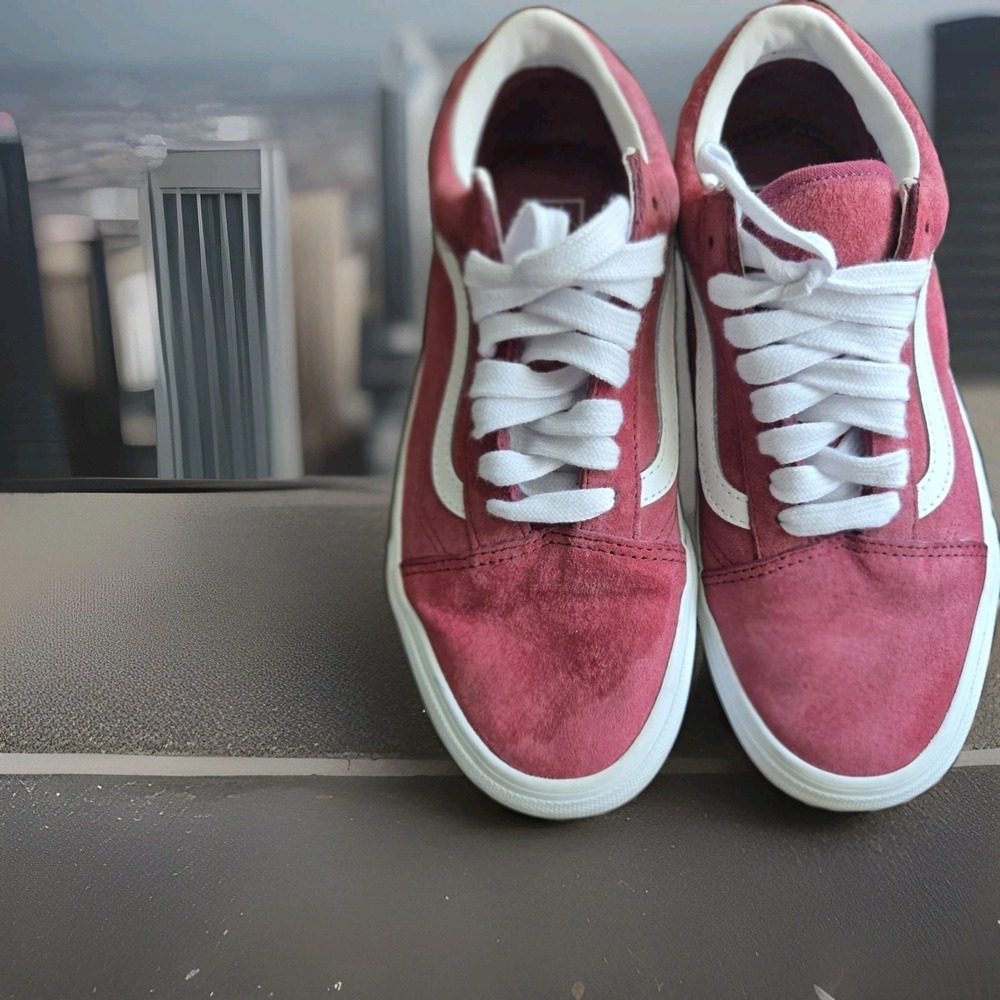 Vans Women's 8.5 Old Skool Pig Suede Sneaker in Color Tawny Port US Men 7 - Picture 9 of 11